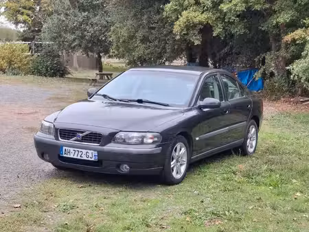 Volvo S60 2.4 140