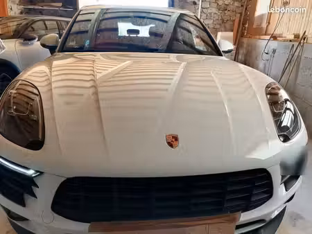 Porsche Macan 2.0 252 4x4