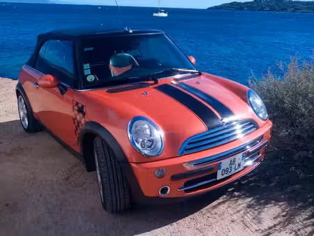 Mini Cabrio Cooper 1.6 115