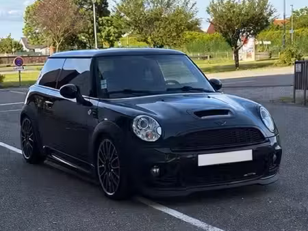 Mini Mini John Cooper Works 1.6 211
