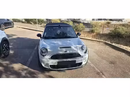 Mini Cabrio Cooper SD 2.0 143