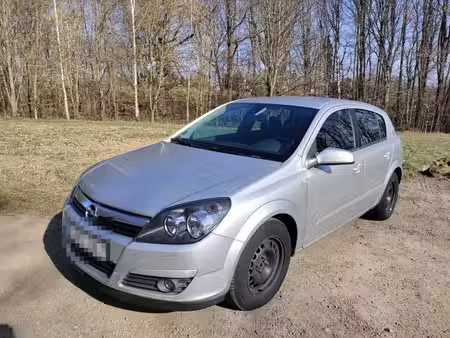 Opel Astra 1.6 105