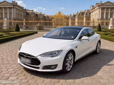 Tesla Model S 85 367