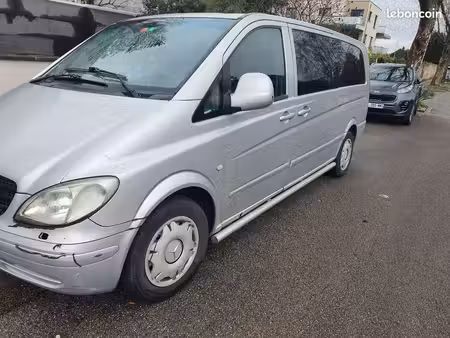 Mercedes-Benz Vito 109