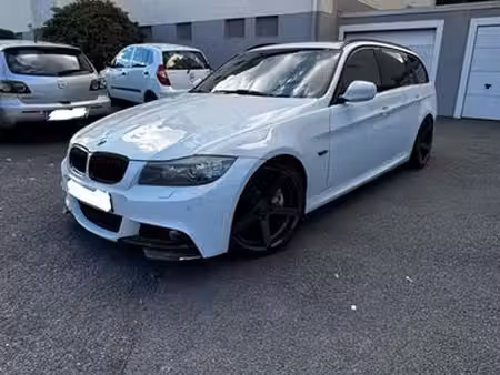 BMW Série 3 330d 3.0 245