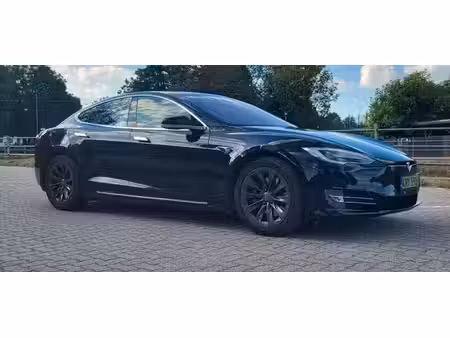 Tesla Model S 75d 4x4