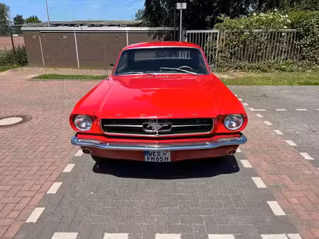 Ford Mustang V8 4.7