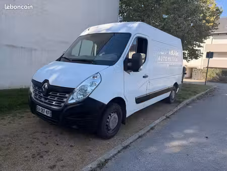 Renault Master 2.3 dCi 125