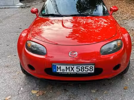 Mazda MX5 1.8 126