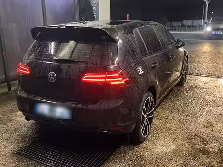 Volkswagen Golf 1.6 TDI 105