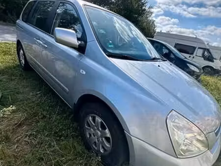 Kia Carnival 2.9 CRDi 185
