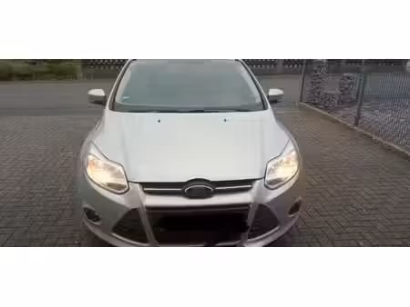 Ford Focus 1.6 85