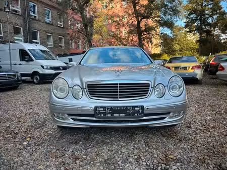 Mercedes-Benz Classe E E 200