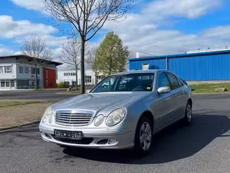 Mercedes-Benz Classe E E 220 2.1 CDI 150 Classic