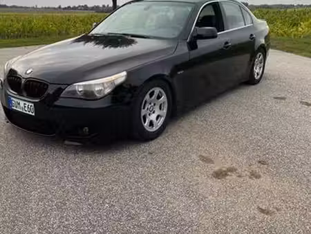 BMW Série 5 520i 2.2 170