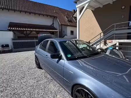 BMW Série 3 320i 2.2 170