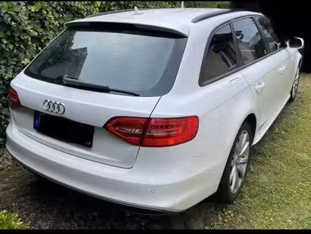 Audi A4 1.8 TFSI 120 S line