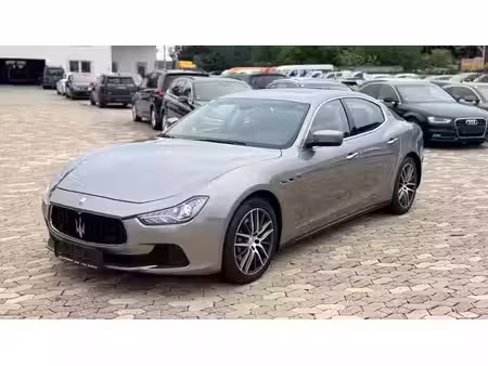 Maserati Ghibli 3.0 275