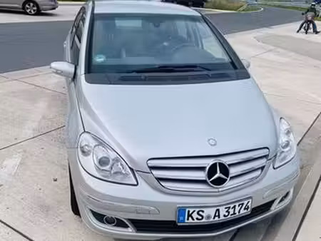 Mercedes-Benz Classe B B 180