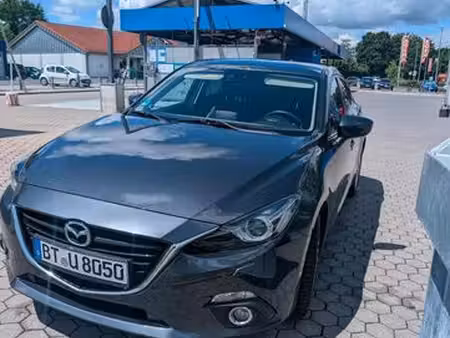 Mazda Mazda2 Skyactiv D 2.2 105 Sport
