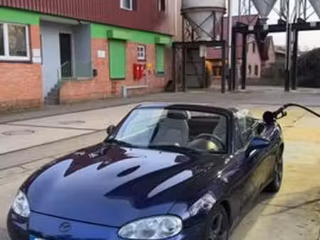 Mazda MX5 1.6 110