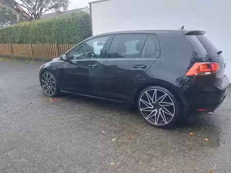 Volkswagen Golf 2.0 TDI 150