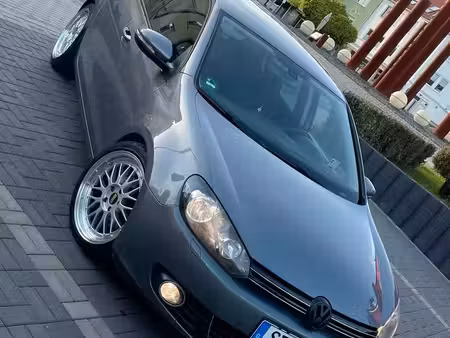 Volkswagen Golf 2.0 TDI 110