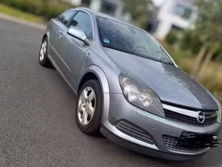 Opel Astra 1.2 95