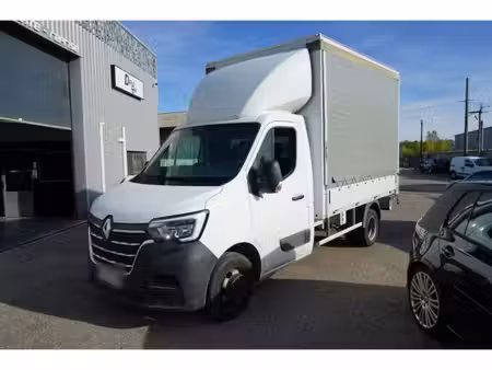 Renault Master 2.3 dCi 135