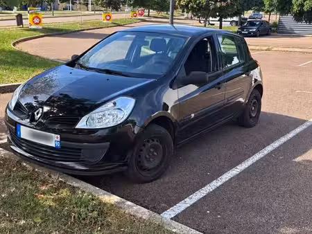 Renault Clio 1.2 75 Authentique