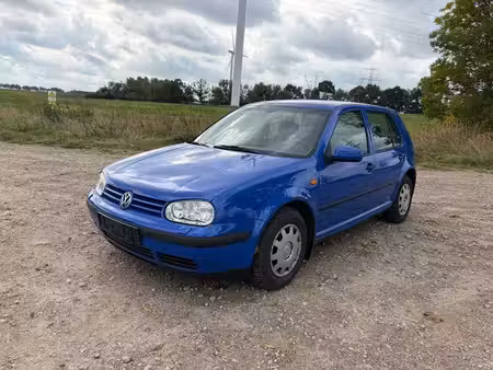 Volkswagen Golf 1.6