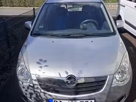 Opel Agila 1.0 65 Edition