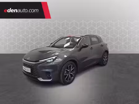 Lexus LBX 1.5 136