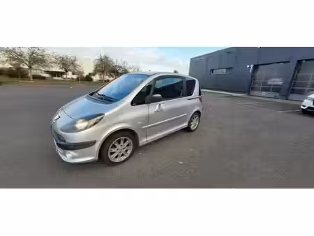 Peugeot 1007 1.6 110 Sporty