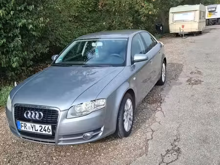 Audi A4 1.6 102