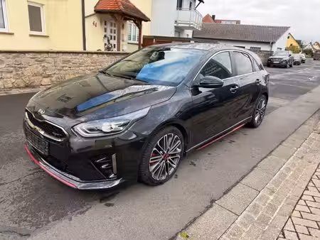 Kia Ceed GT 1.6 T GDi 204
