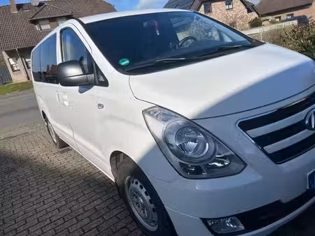 Hyundai H1 