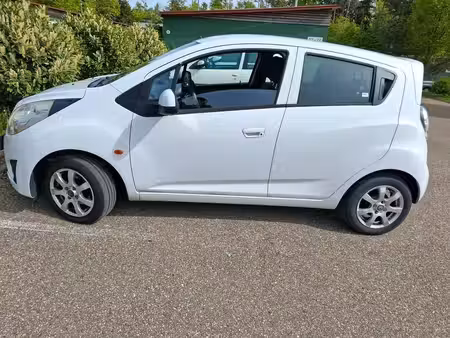Chevrolet Spark 1.0 68