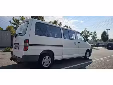 Toyota Hiace 2.5 117
