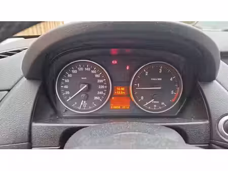 BMW X1 18d 2.0 143 sDrive