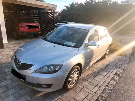 Mazda Mazda3 1.6 105
