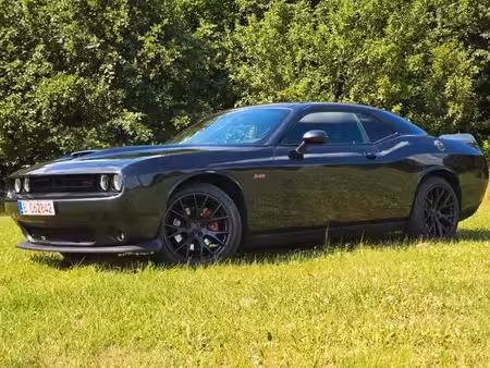 Dodge Challenger RT V8 5.7
