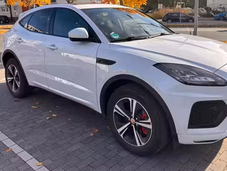 Jaguar E-Pace 2.0 R Dynamic 4x4