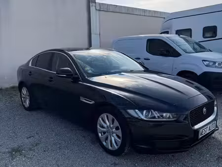 Jaguar XE D165 2.0 163 Prestige