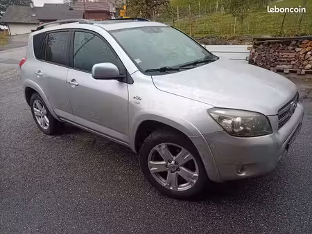 Toyota RAV4 2.2 D-4D 177 Clean Power 4x4