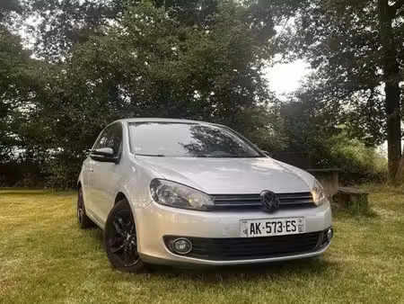 Volkswagen Golf 2.0 TDI 140