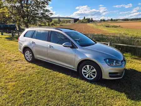 Volkswagen Golf 1.6 TDI 105