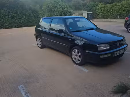 Volkswagen Golf VR6 V6 2.8 174