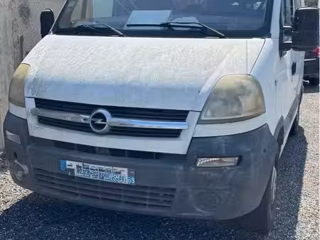 Opel Movano 90
