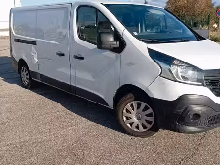 Renault Trafic dCi 120